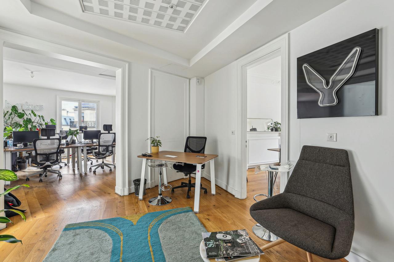 Bureau Paris 1209m² Location bureau Paris OLBUR2426923 1